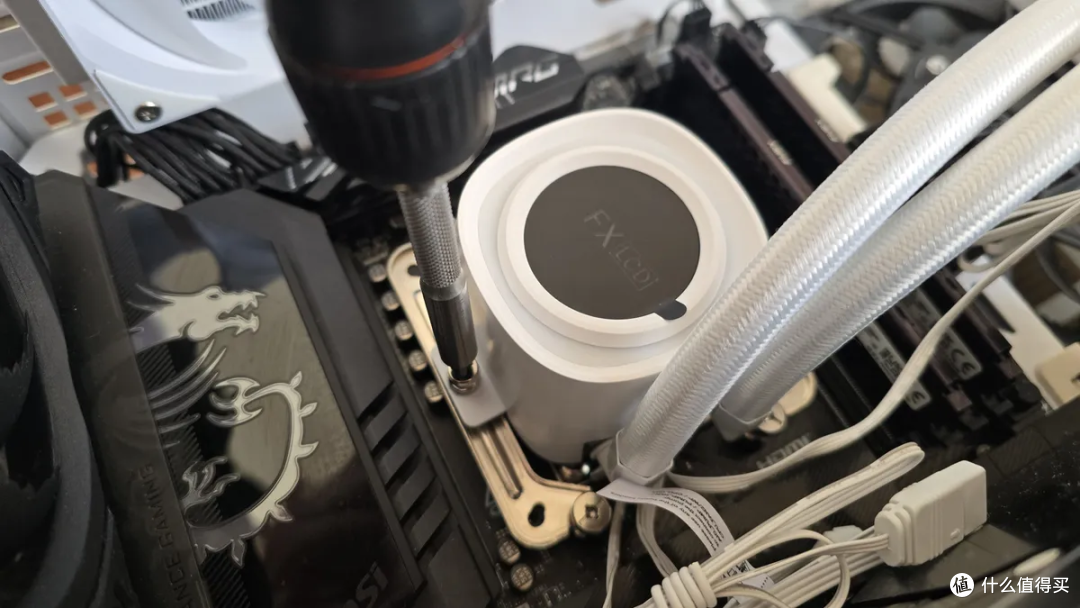 ID-Cooling FX360 LCD 评测：LCD屏幕还有很大的改进空间