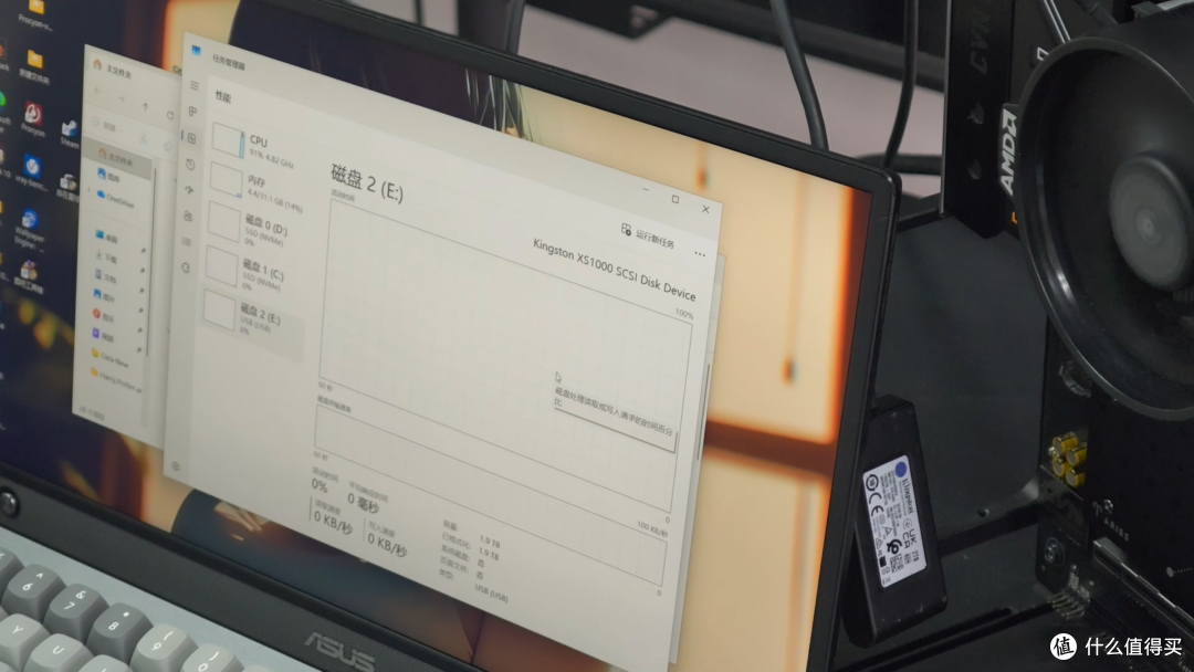 把硬盘丢进烤箱、让2.4吨SUV碾压,消费级存储产品真的这么“硬”