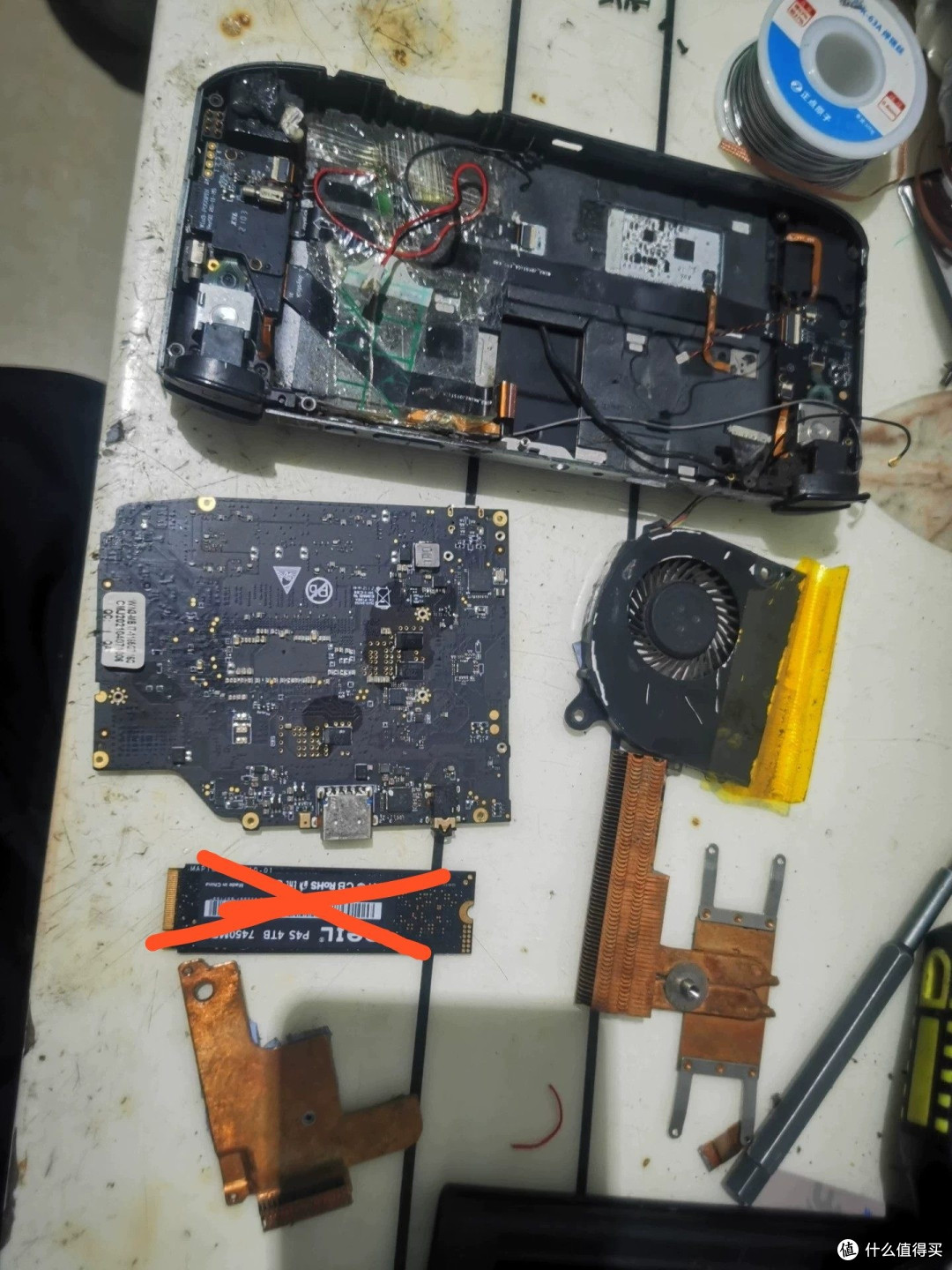 999元捡漏i7-1165G7掌机,大瑕疵,DIY玩家新玩具,救活血赚几百