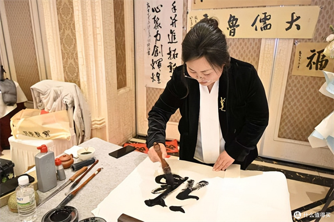 呼伦贝尔山东商会圆满举办2025年会