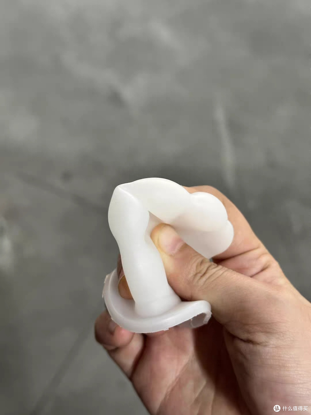 优化曲面过渡的3D笔筒建模