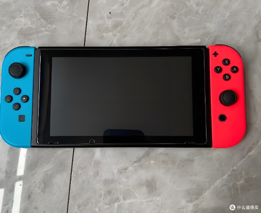 Switch用7年电池鼓包,官方修完才255元?玩家吵疯了!
