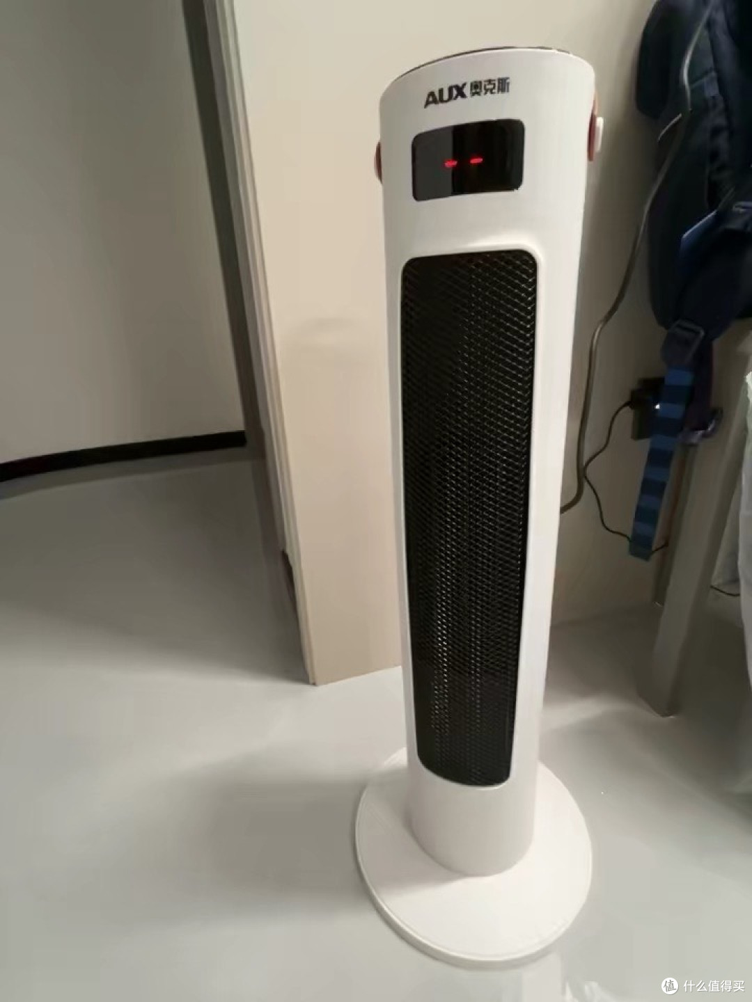 奥克斯取暖器:局部快速取暖