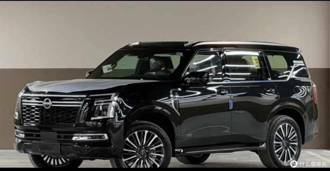 全新日产途乐,造型方正硬派,搭载3.5T+V6引擎,动力强悍!