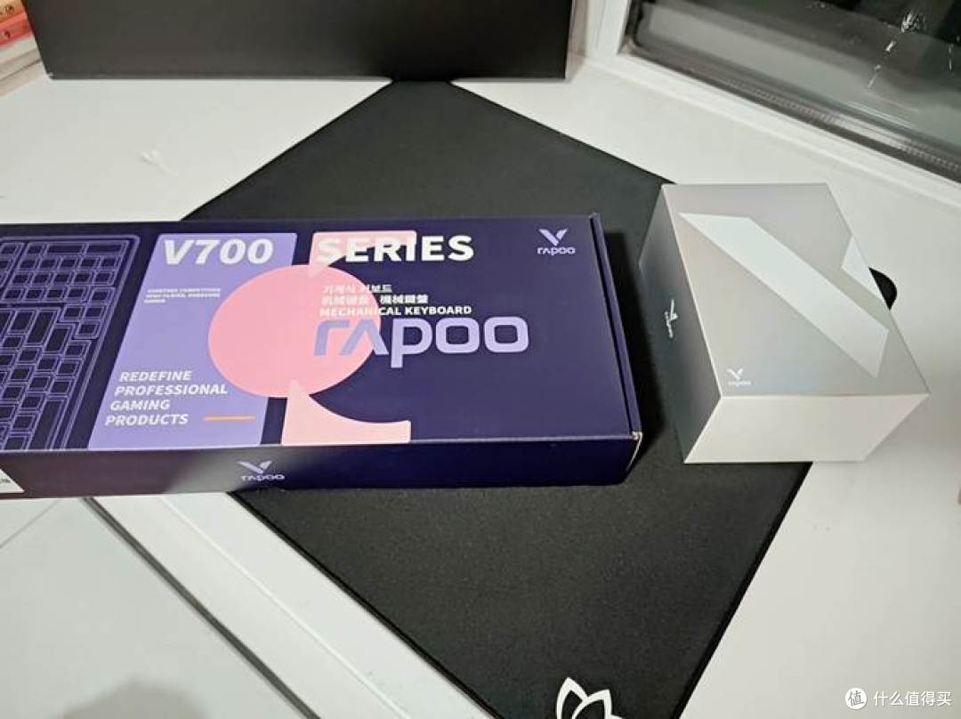 雷柏V700DIY-98长续航版键盘与VT9MAX鼠标:最强续航无线键鼠套装