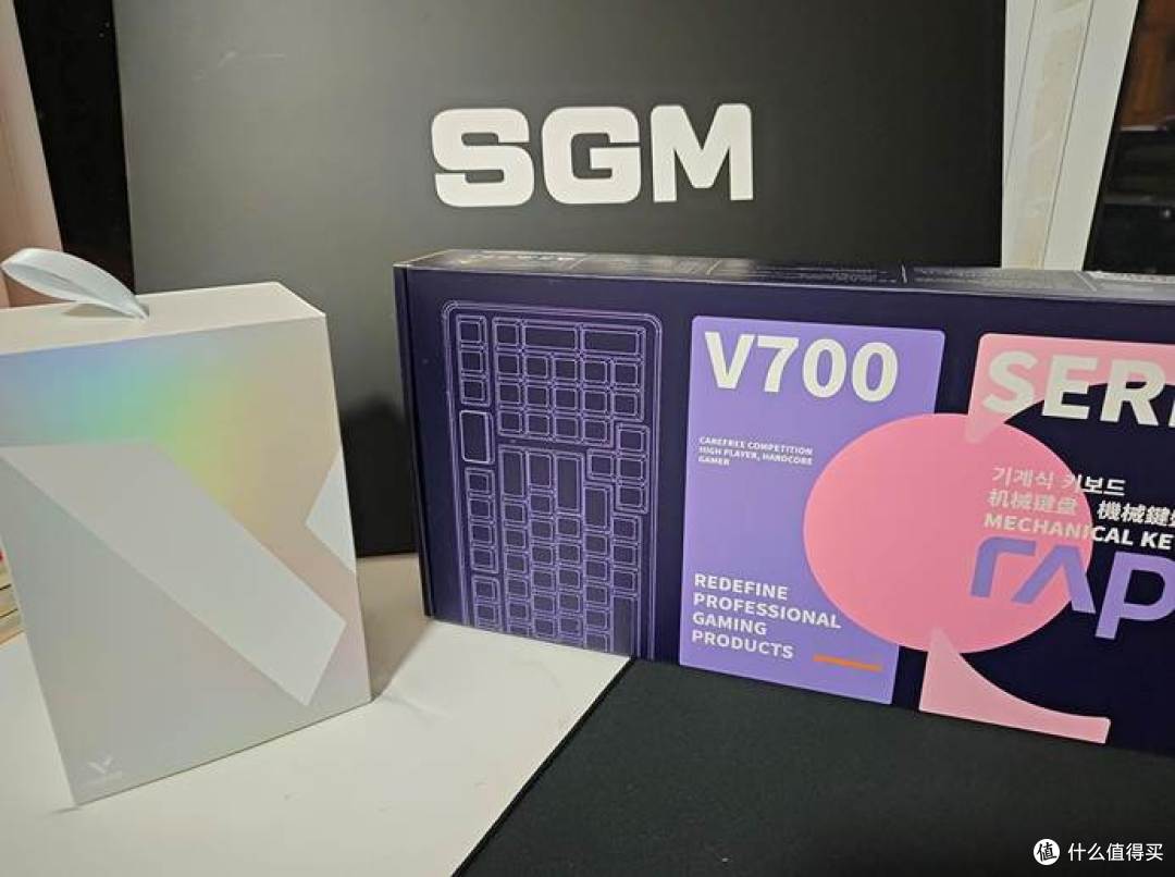 雷柏V700DIY-98长续航版键盘与VT9MAX鼠标:最强续航无线键鼠套装