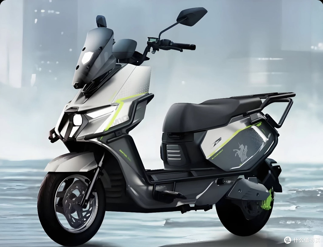 外卖神车大洗牌!黑骑士M10双版本动力差1400W,选低配还是高配?