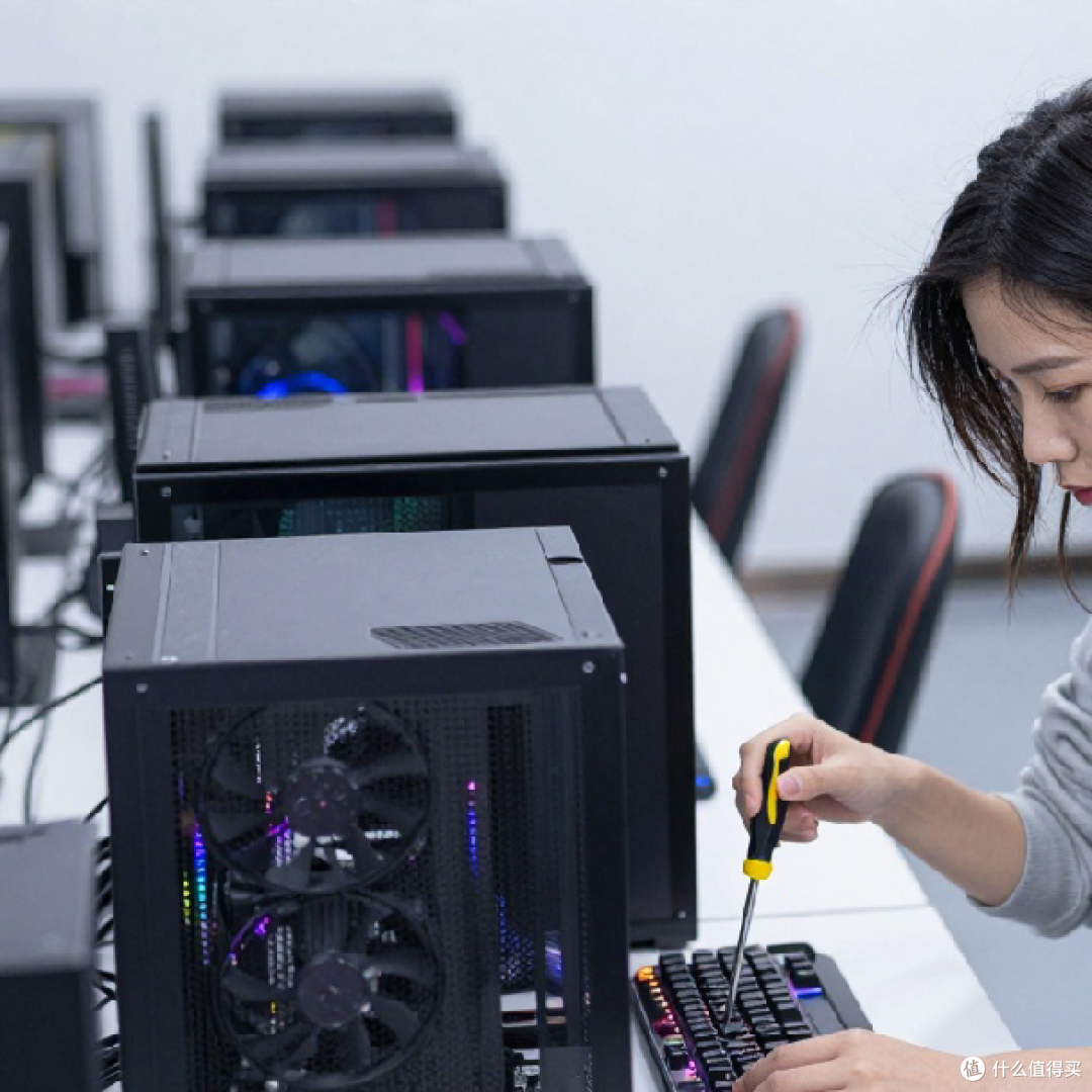 电脑游戏装备升级：精准破局帧率瓶颈