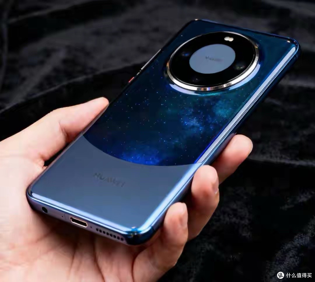 30万人抢10万台！华为Mate 80 Pro Max断货真相，春节前能买到吗