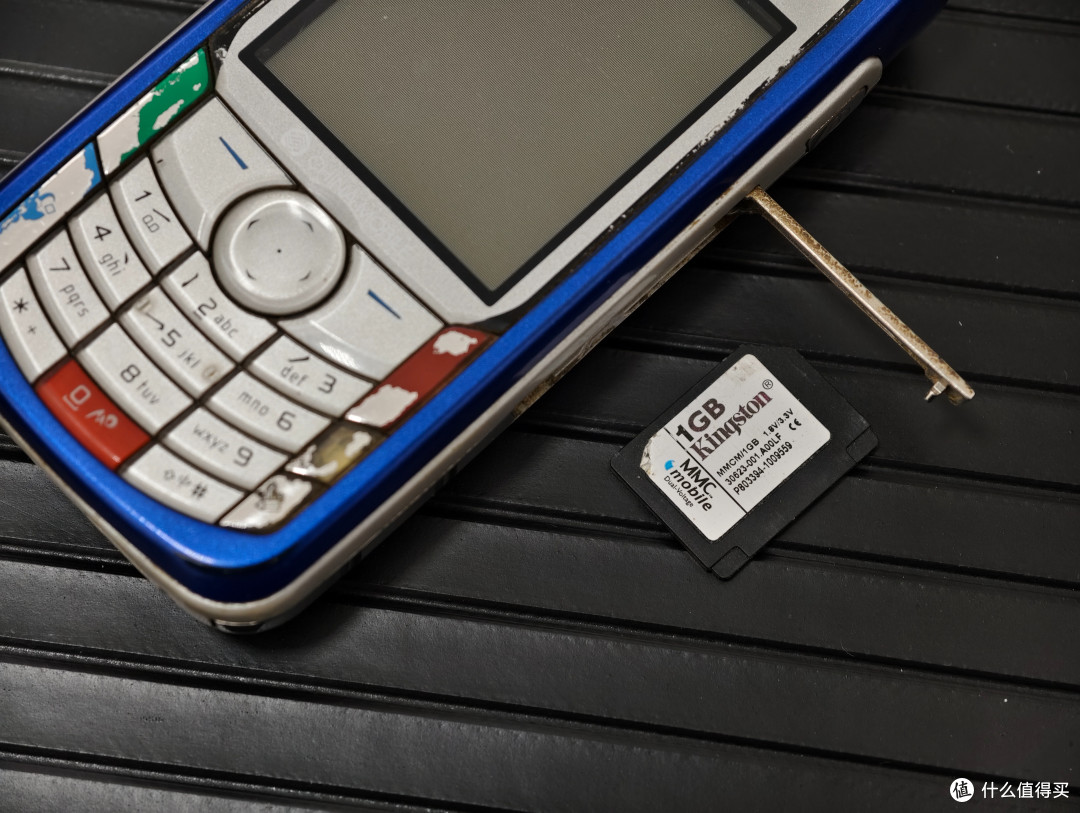 握在掌心的青春:NOKIA 6681 与那个 “街机皆诺基亚” 的年代