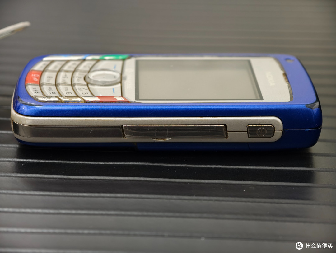 握在掌心的青春:NOKIA 6681 与那个 “街机皆诺基亚” 的年代