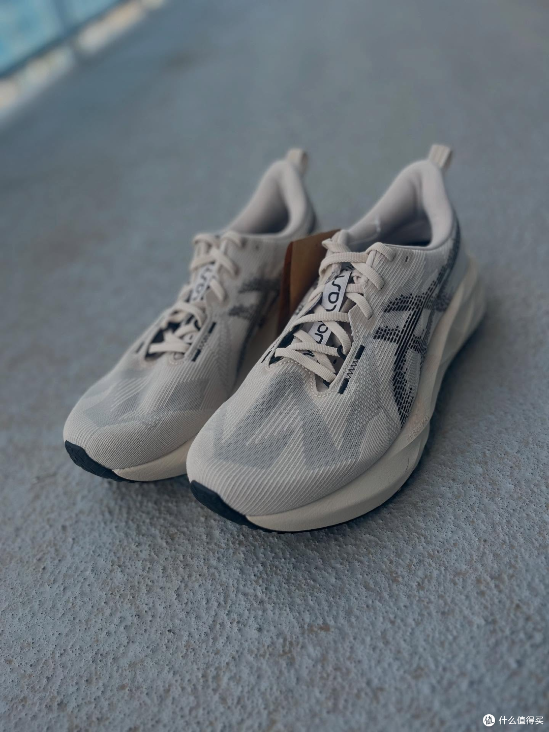 跑鞋不合脚？别怪脚，怪鞋！一份Hoka、Brooks都服的宽脚选鞋指南