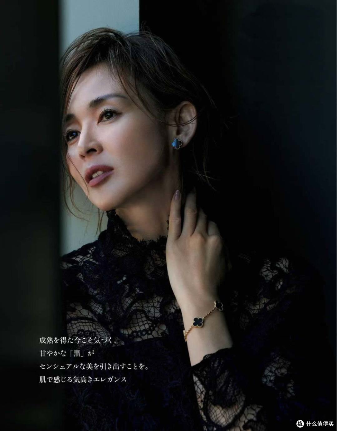 冬春换季如何穿？穿搭高手这一招，好高明！看起来轻盈飘逸又沉稳