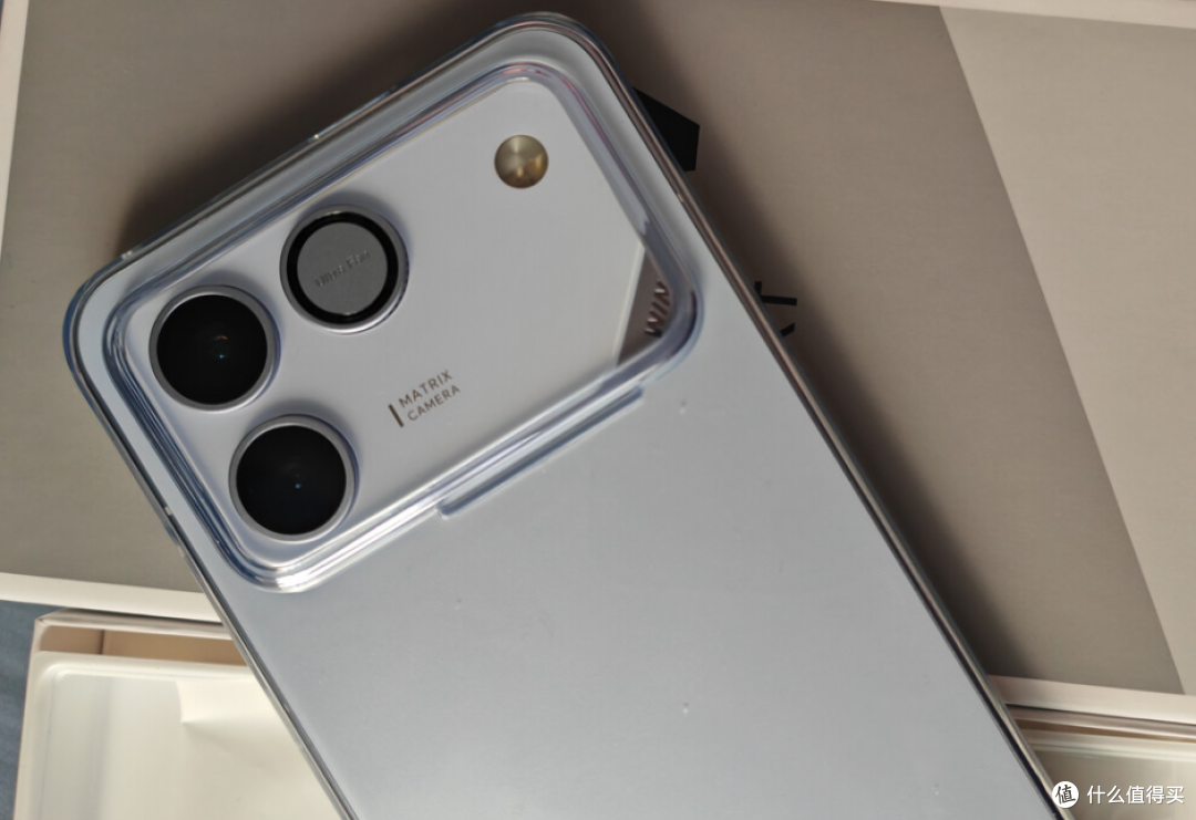 荣耀不讲武德，10000mAh+骁龙8至尊版，16GB+512GB国补到手2899元