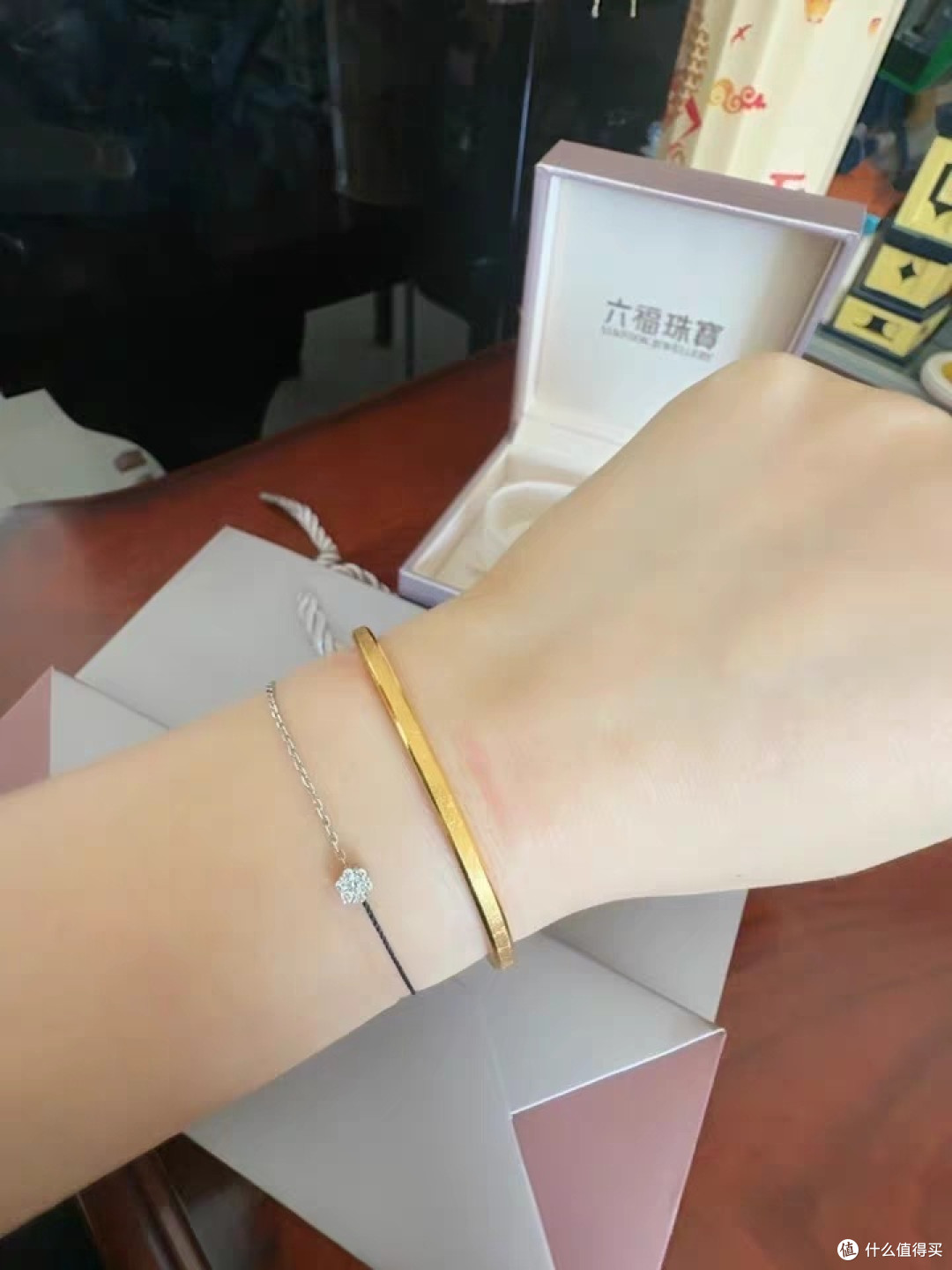 黄金与白银投资价值深度解析:历史波动与未来趋势