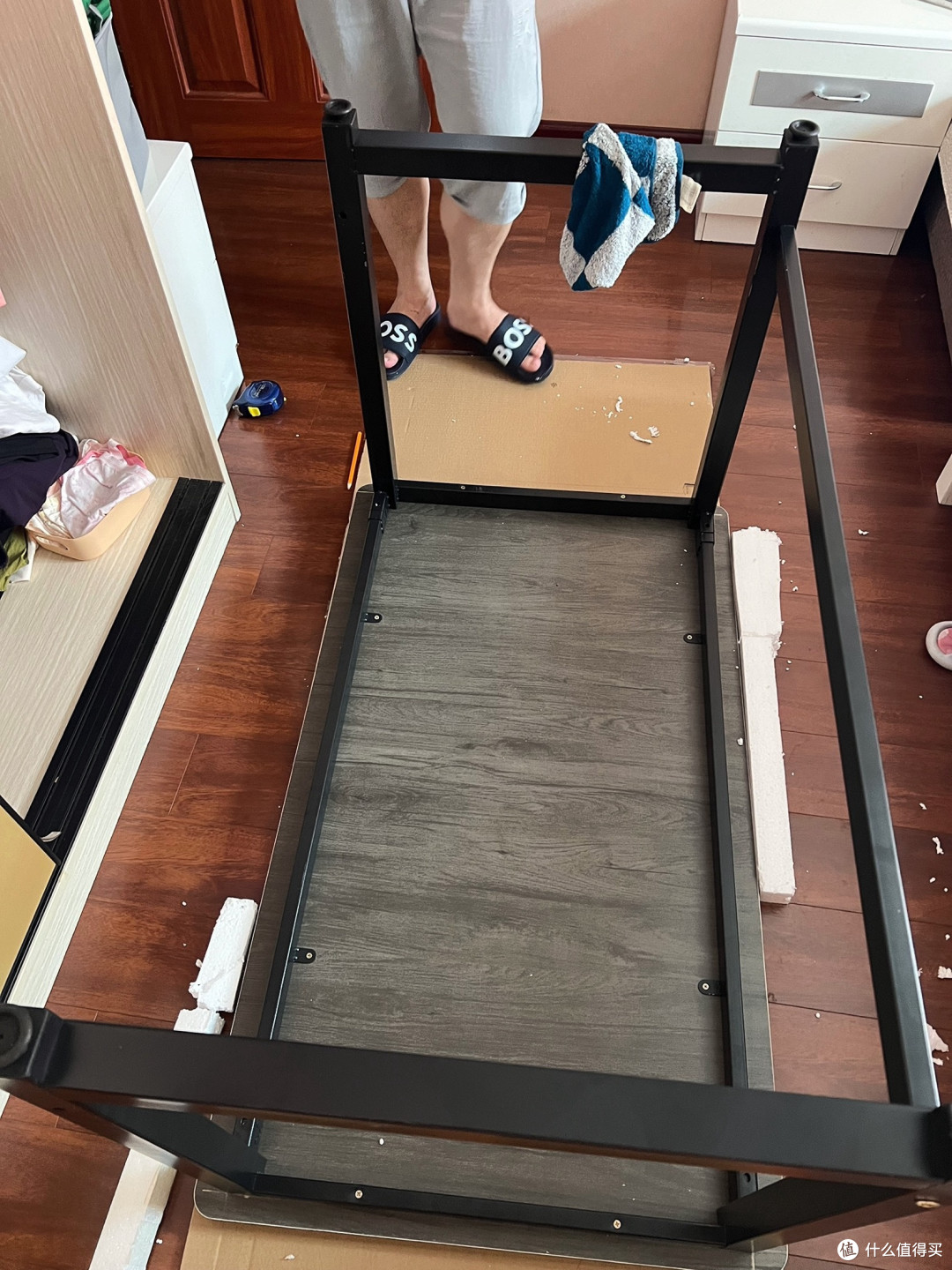 家居书桌代工：设计研发能力优先