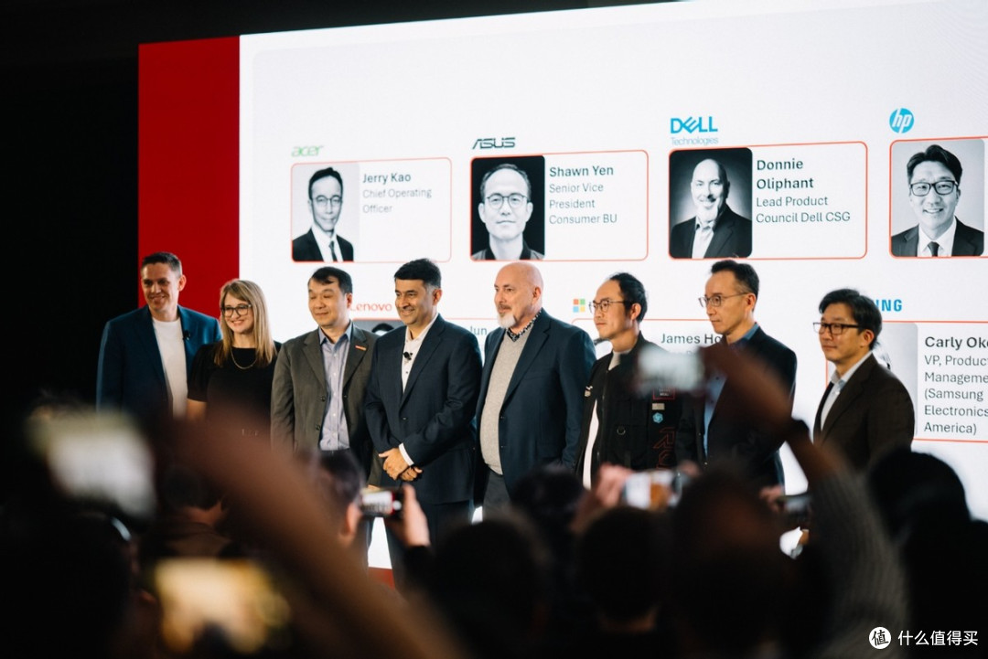 AI PC新赛道,高通骁龙X2 Plus笔记本CES2026现场看