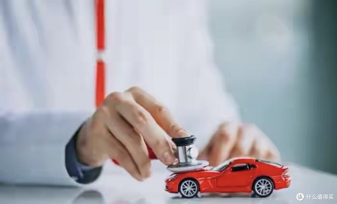 为什么有人敢只买交强险就上路？不是胆大，是算不清这笔账