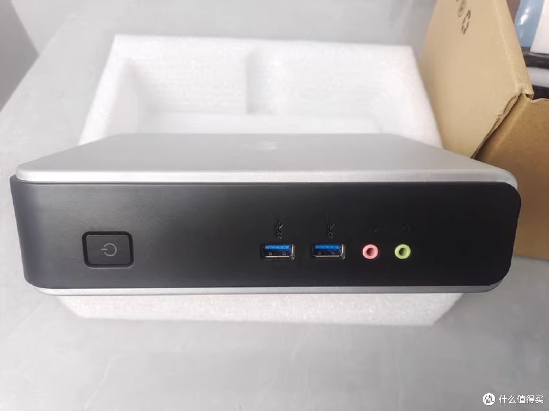 210元捡漏NAS小主机！奔腾4405U+4G板载+500G，入门神器闭眼入