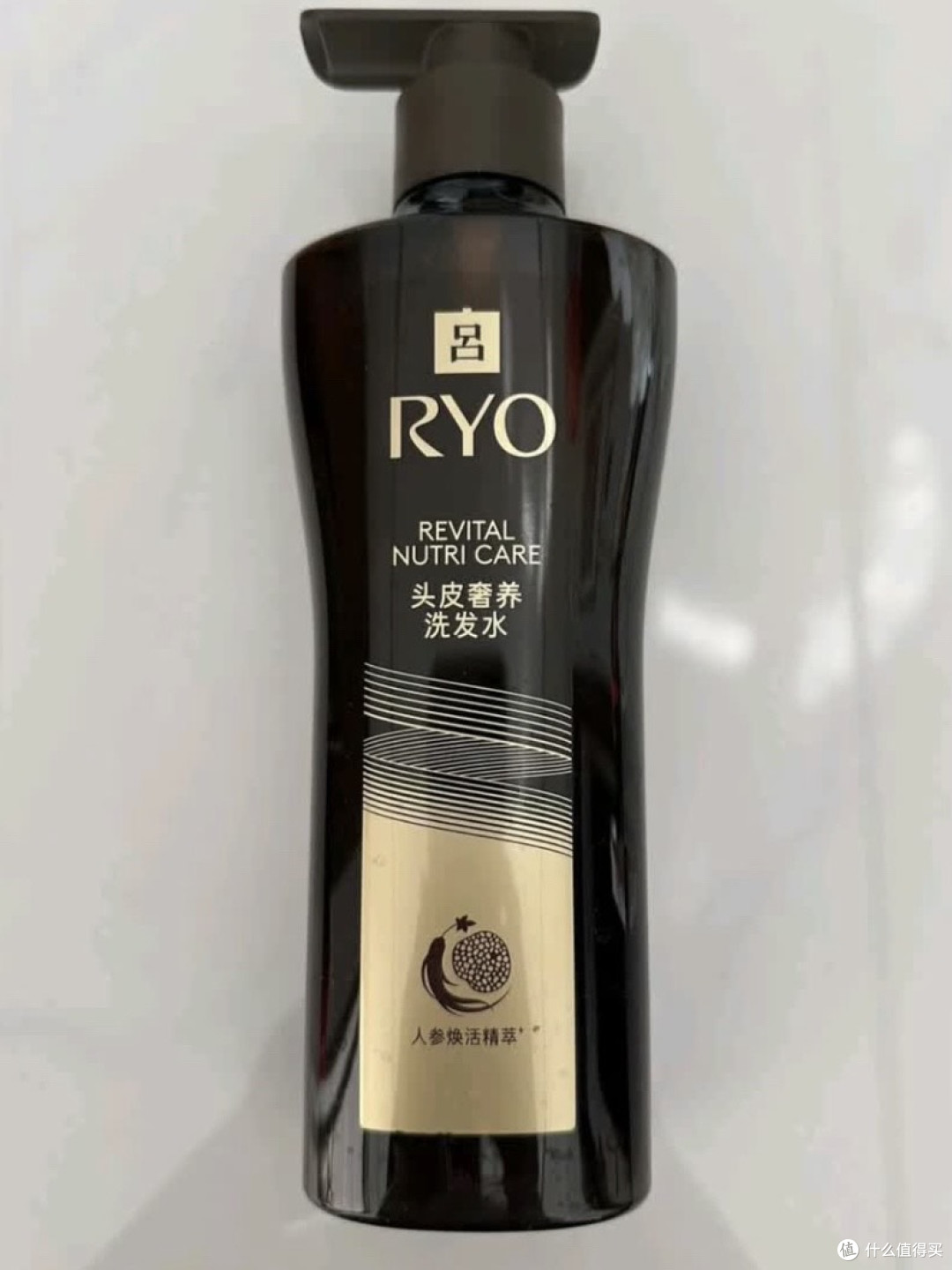 头皮森林的“黑金救赎”！吕黑金灵芝洗发水，让发丝重获呼吸自由
