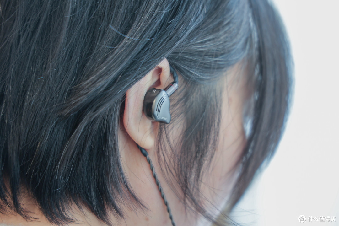 百元音质逆袭?西圣Hifi有线耳机深度评测:入门发烧的真香之选