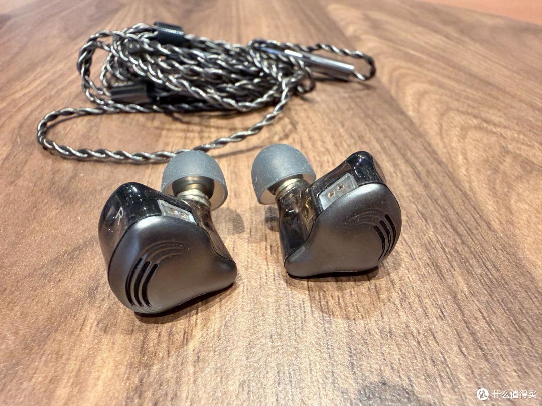 别再乱买耳机了!100元西圣 HiFi 1 解锁中高端体验