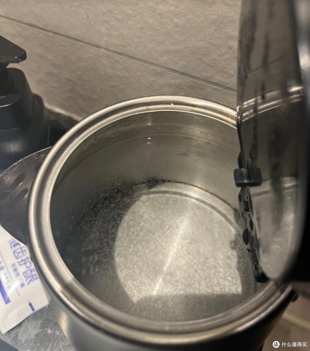 保洁阿姨坦言:酒店最脏的东西有8个,有的从未清理,最好别用!