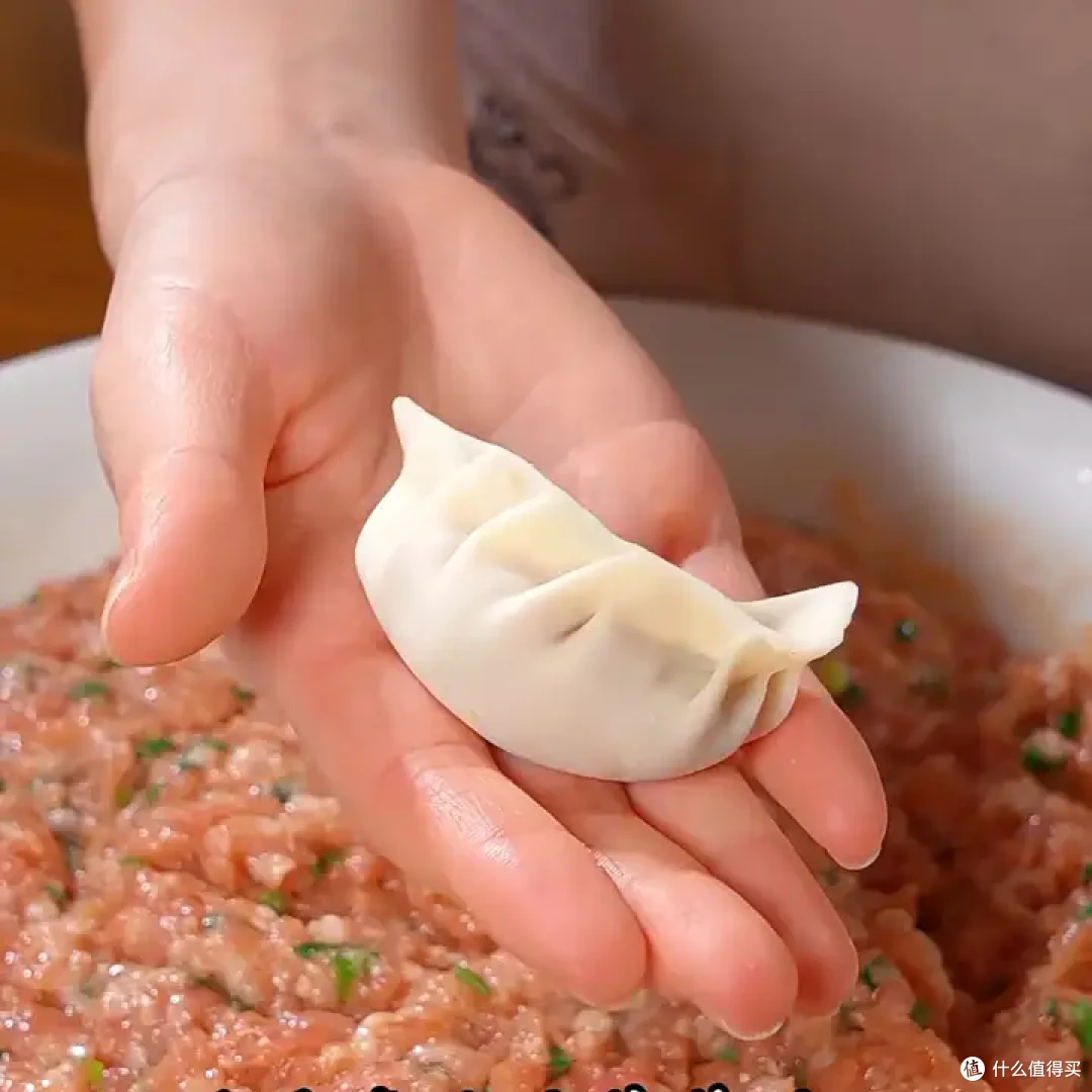 年夜饭菜单：这样做饺子，鲜嫩又多汁！