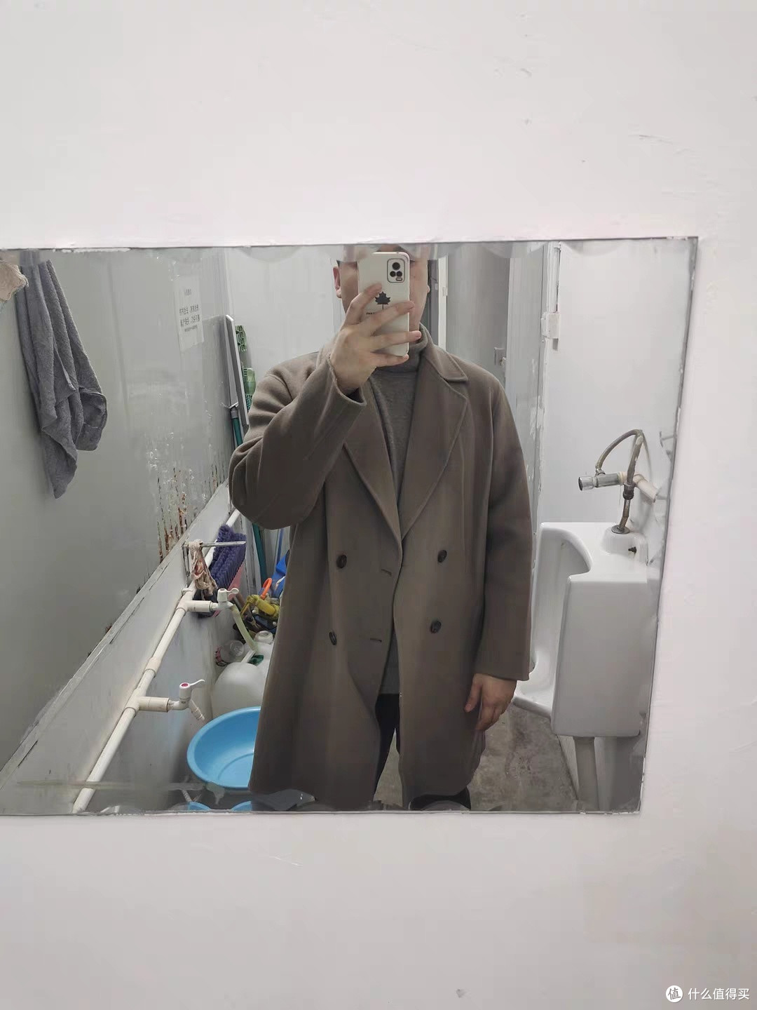寒冬里的品质之选:海澜之家轻商务长款纯羊毛大衣