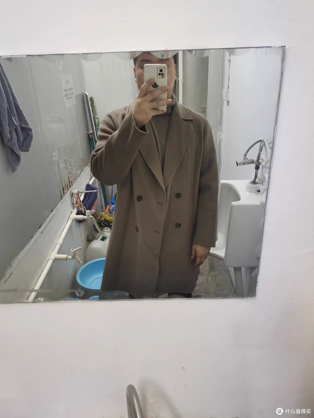 寒冬里的品质之选:海澜之家轻商务长款纯羊毛大衣