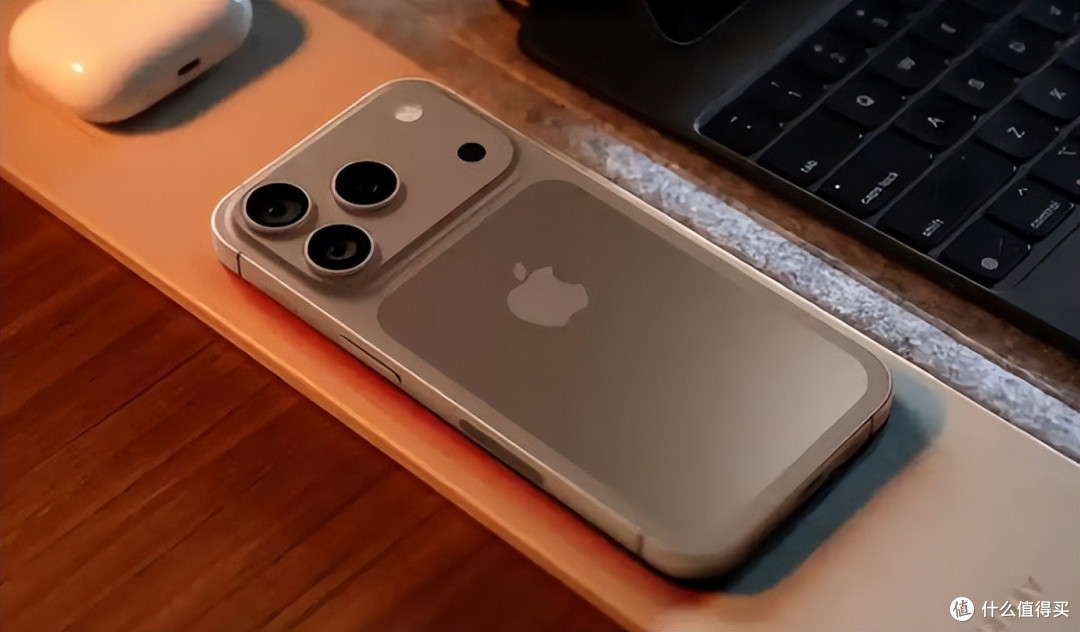 苹果iPhone 17 Pro Max凭何在旗舰机市场“称王”?深度揭秘!