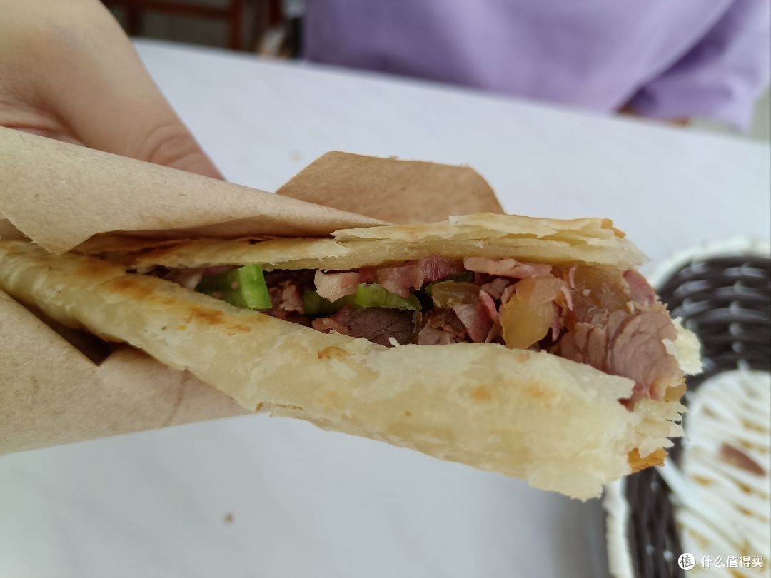 媲美肉夹馍的驴肉火烧,为何现如今没人吃了?3个原因想让人骂街