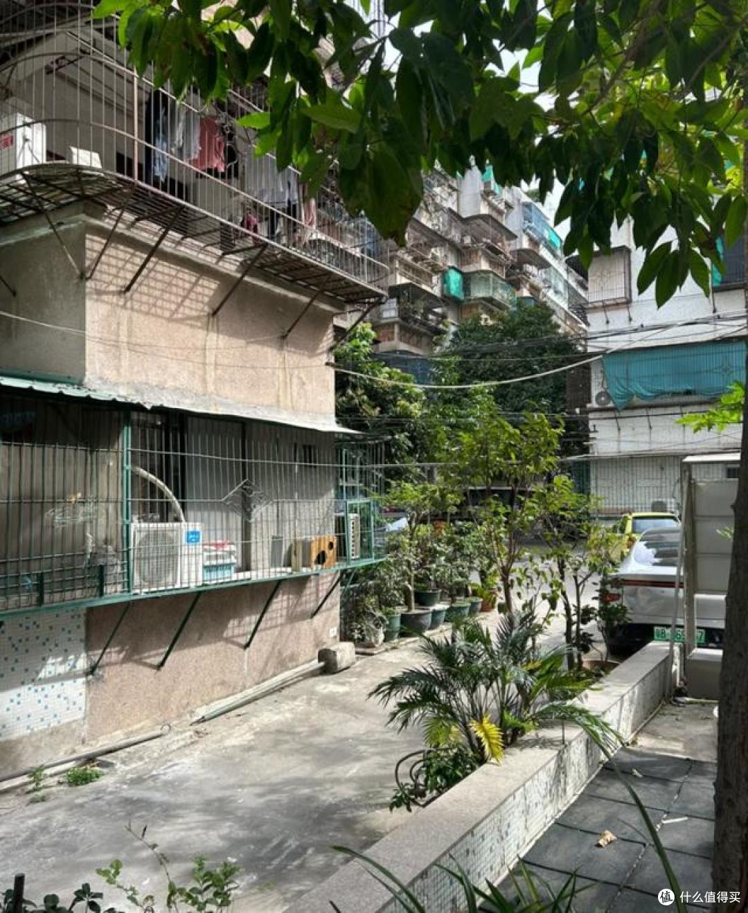 卖掉17楼高层小区,搬回老破小,有些话我不吐不快!