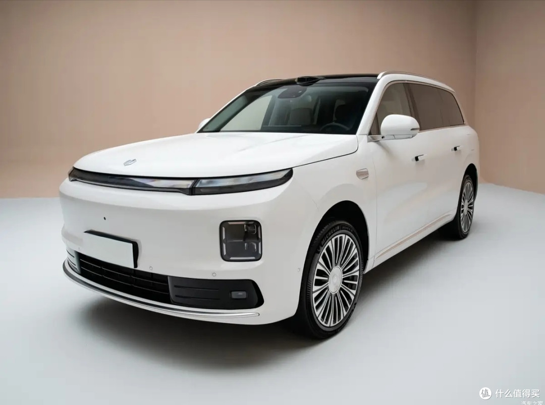 2026开年新车:智界V9、极氪8X、蔚来ES9工信部第403批新车全解析