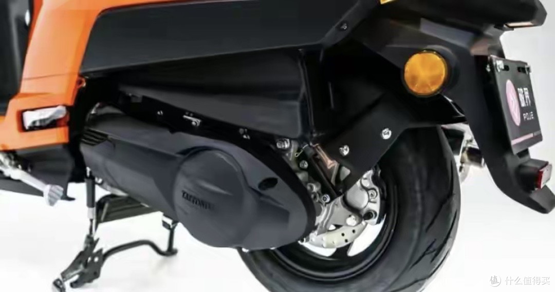 5980给你150踏板还带前后ABS+TCS，还要啥自行车？