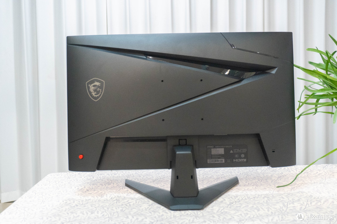 799就能买到210Hz,低蓝光,高色域的MSI微星MAG 275QF E21 黑刃