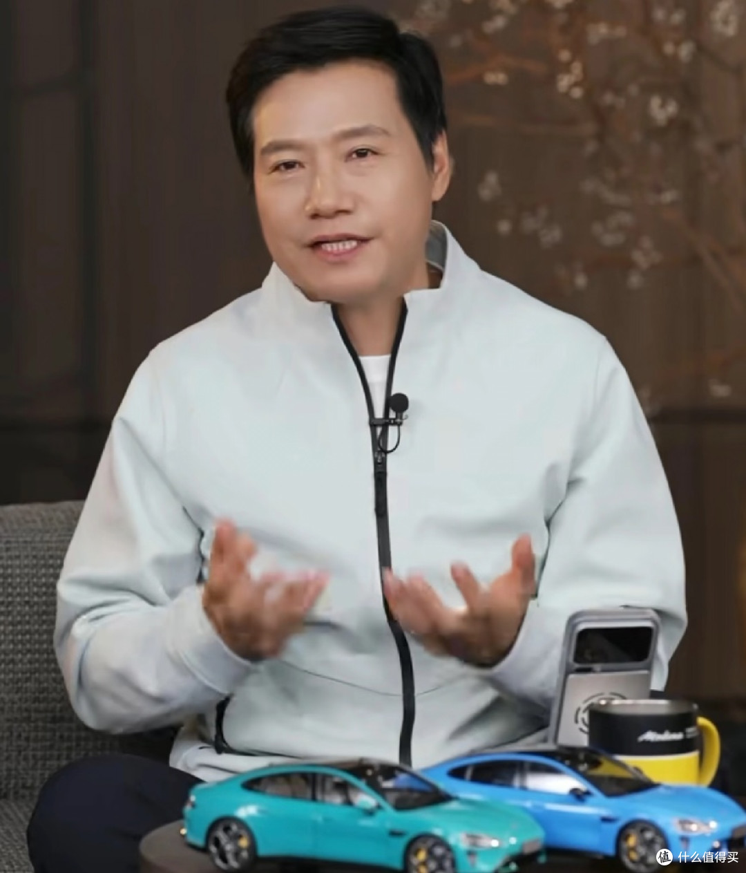 雷军直播揭秘：新一代SU7的安全升级，才是最戳车主的诚意！