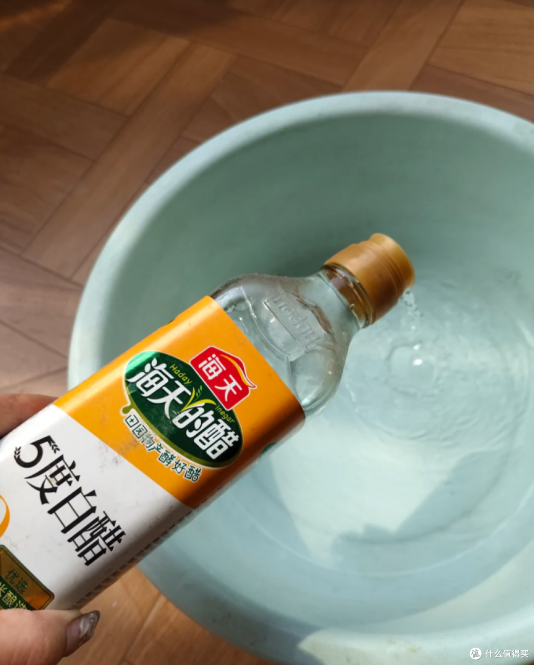 年末大扫除时，我发现“白醋”才是家务神器，用来做家务太牛了！