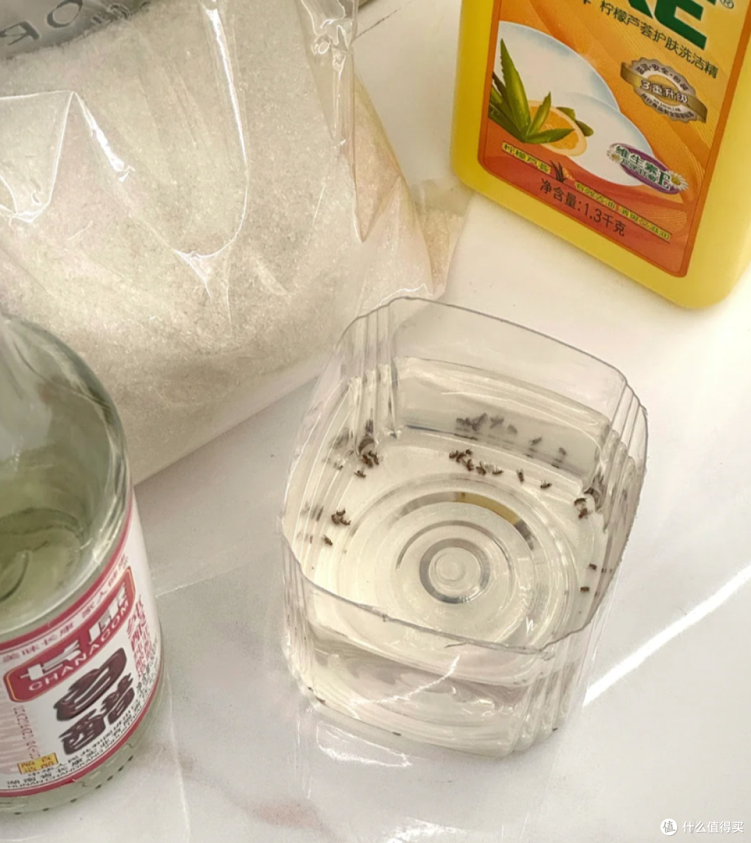 年末大扫除时，我发现“白醋”才是家务神器，用来做家务太牛了！