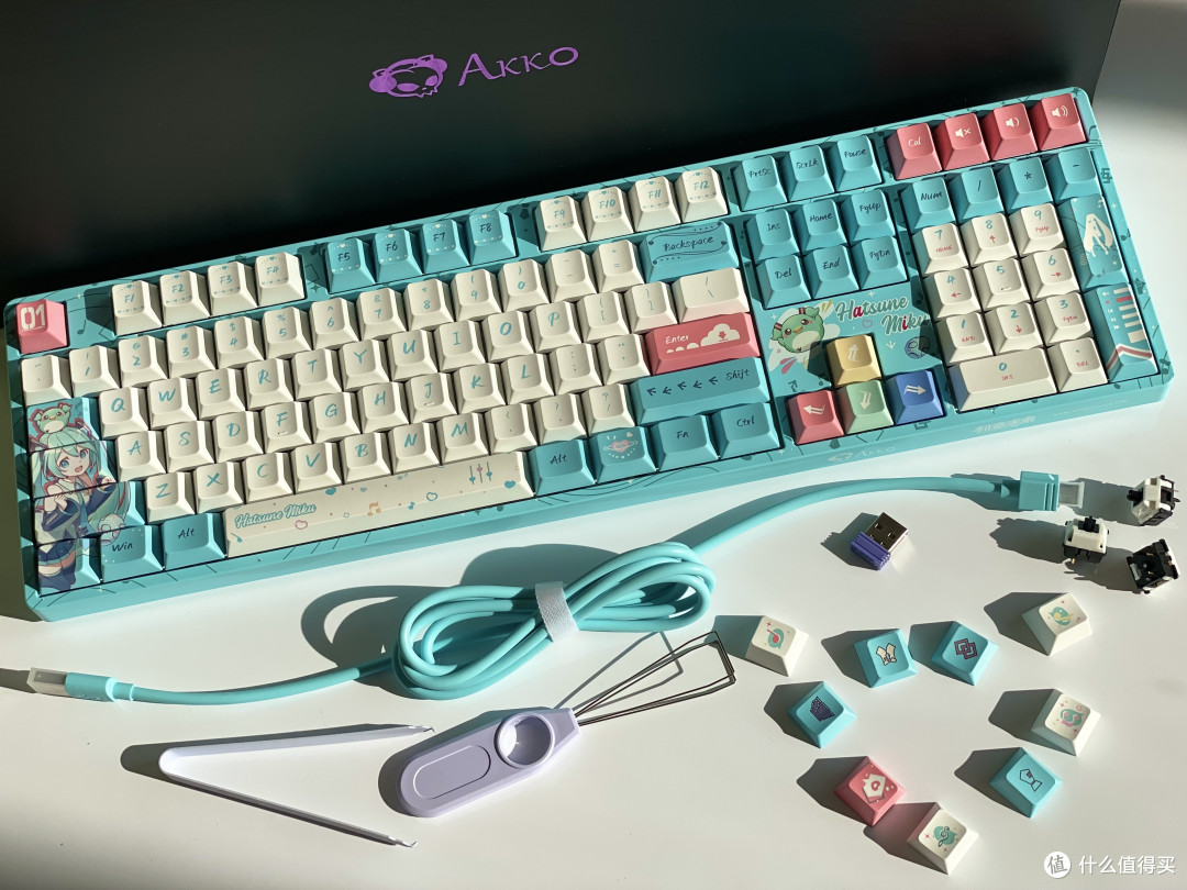 指尖的初音旋律:Akko 5108B 联名款三模机械键盘深度体验