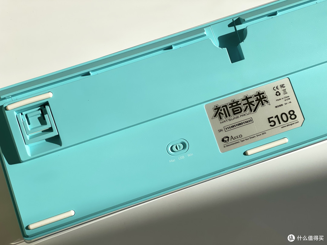 指尖的初音旋律:Akko 5108B 联名款三模机械键盘深度体验