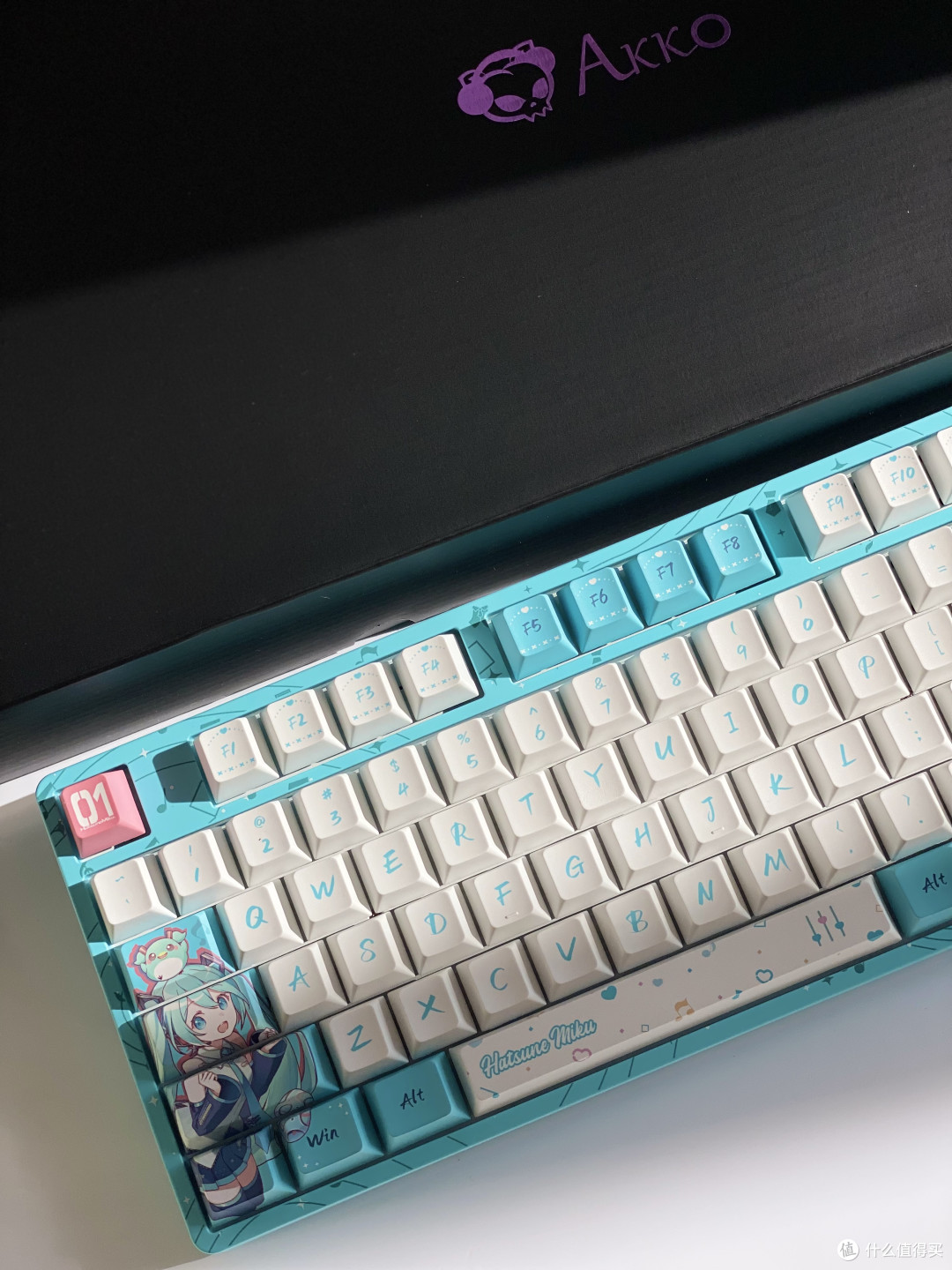 指尖的初音旋律:Akko 5108B 联名款三模机械键盘深度体验