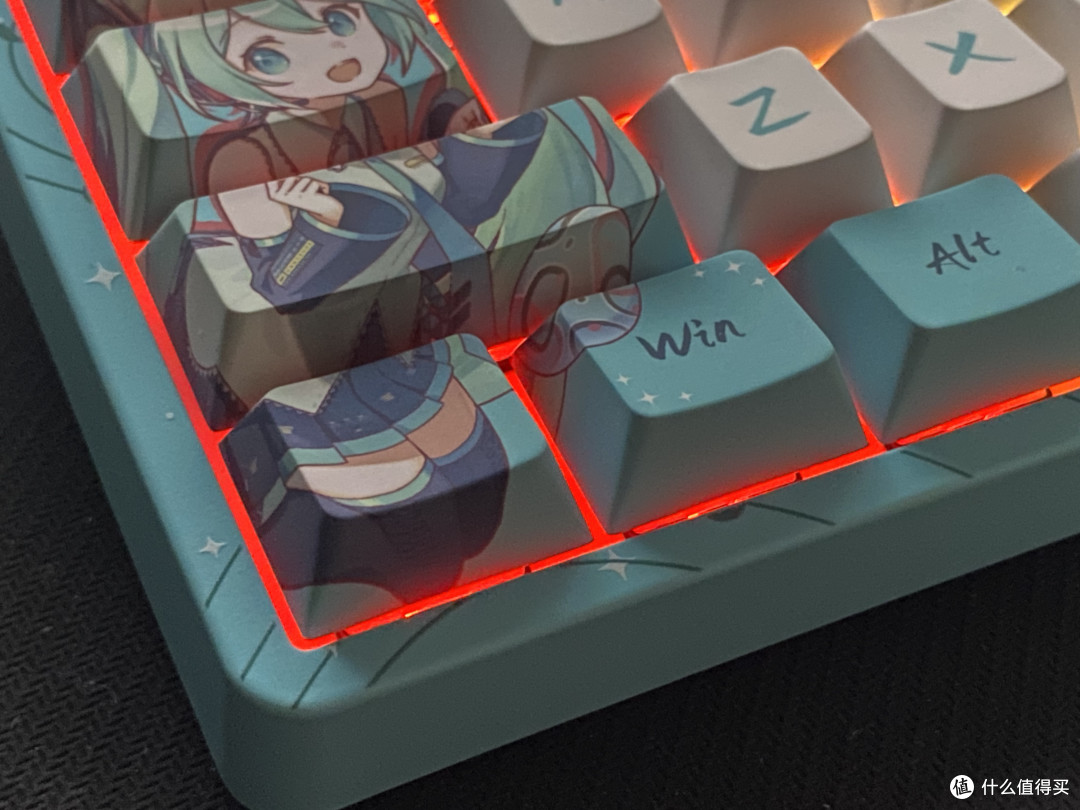 指尖的初音旋律:Akko 5108B 联名款三模机械键盘深度体验