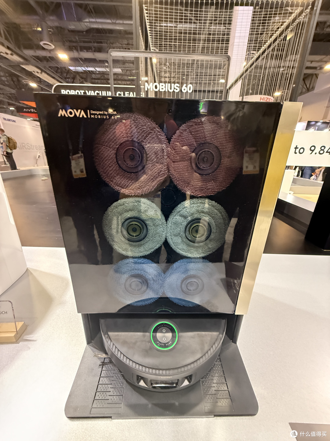 智能清洁卷向具身智能:科沃斯造机器人、MOVA上天、CES集体升维