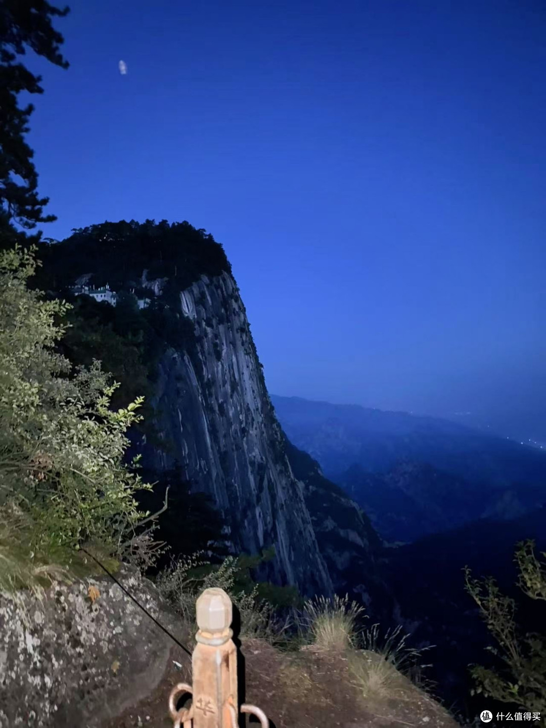 华山旅游:险峰古韵之旅