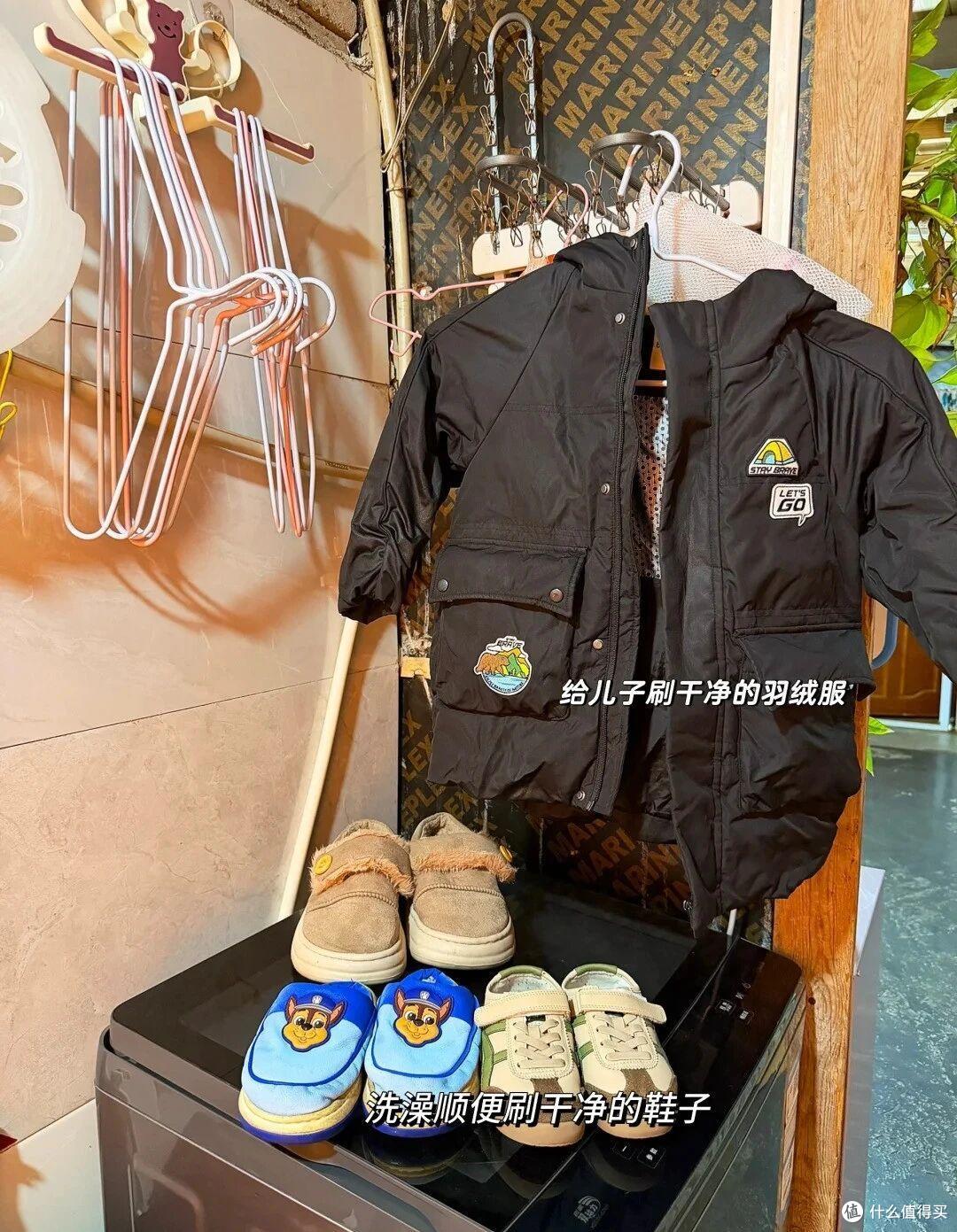江苏一户人家,因“蜗居废品站”而走红,布置得满满当当,好壮观