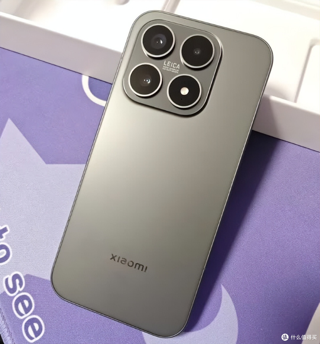 7000mAh+小屏旗舰，跌至3689元，还要什么iPhone17？