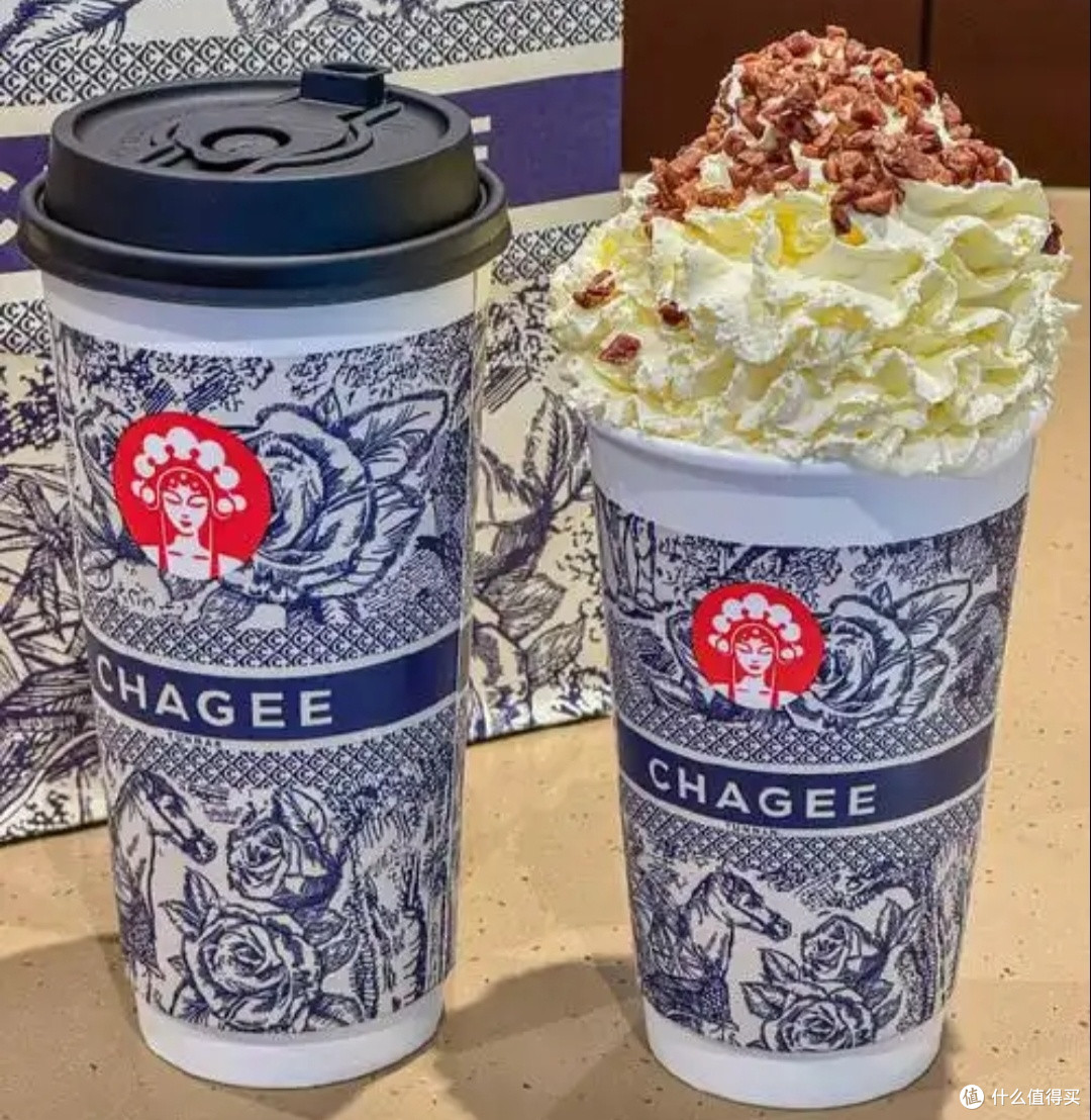 霸王茶姬手打奶茶争议背后的品牌营销策略分析