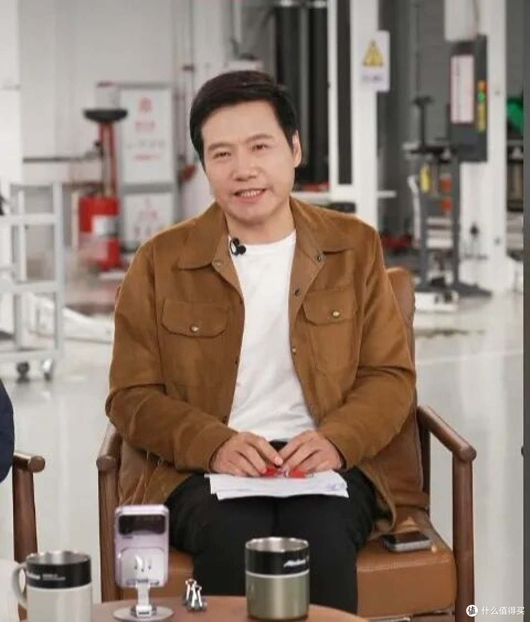 技术破界+真诚互动:雷军直播的生态赋能密码