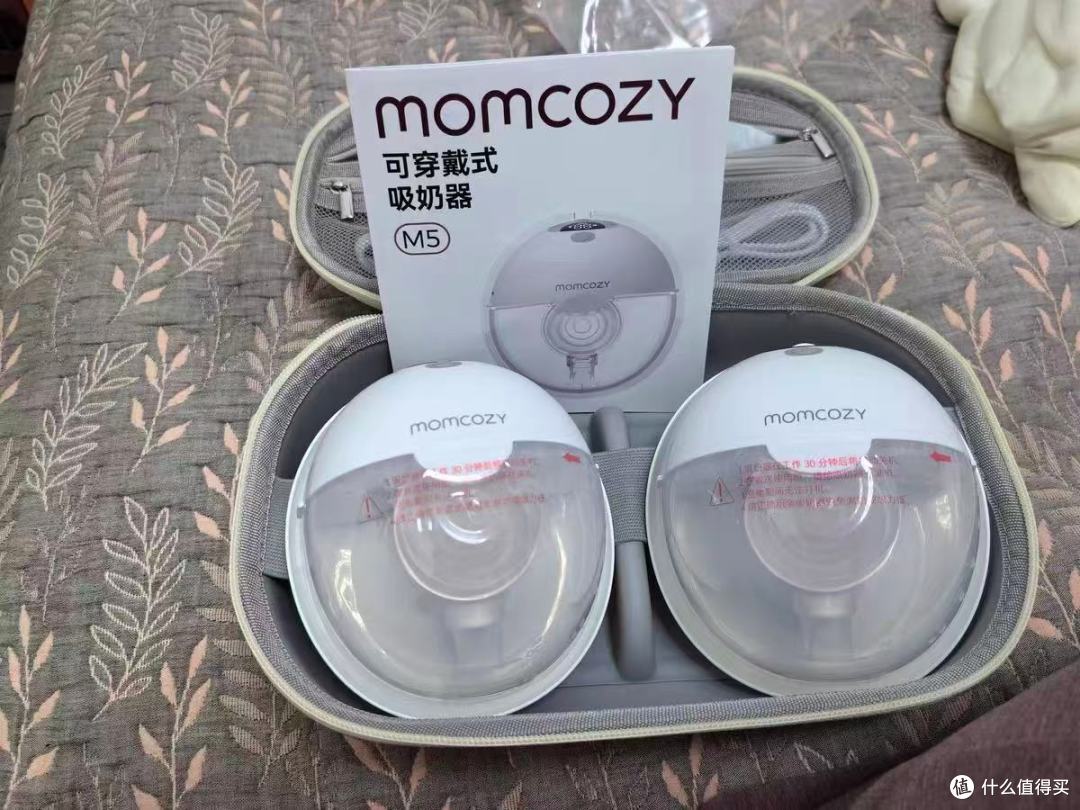 ✨哺乳期妈妈的自由救赎！Momcozy M5小奶碗吸奶器真的封神了